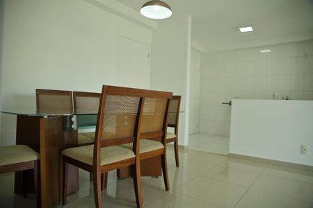 Apartamento à venda com 84m², 3 quartos e 2 vagasSala