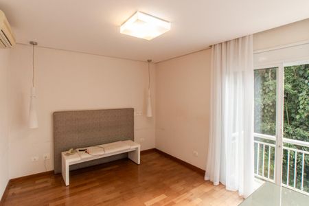 Casa de condomínio para alugar com 500m², 3 quartos e 6 vagasSuíte 1