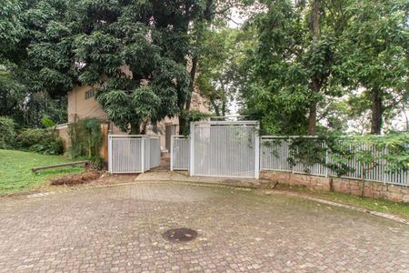 Casa de condomínio para alugar com 500m², 3 quartos e 6 vagasEntrada