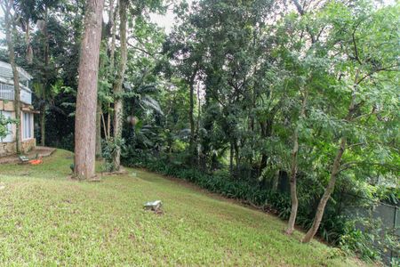 Casa de condomínio para alugar com 500m², 3 quartos e 6 vagasJardim