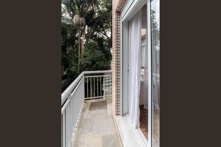 Casa de condomínio para alugar com 500m², 3 quartos e 6 vagasSuíte 1