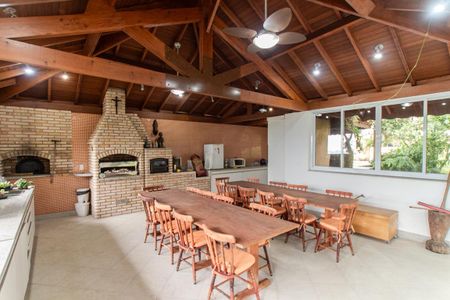 Casa de condomínio para alugar com 500m², 3 quartos e 6 vagasÁrea gourmet