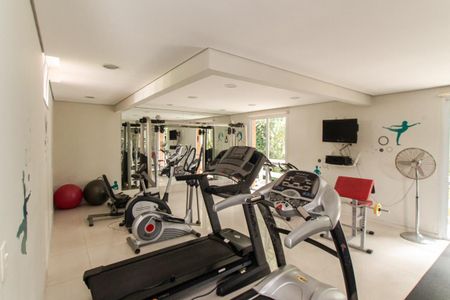 Casa de condomínio para alugar com 500m², 3 quartos e 6 vagasÁrea comum - Academia