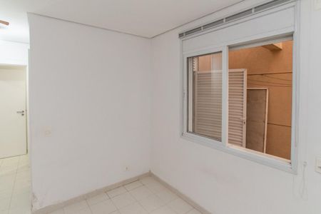 Casa de condomínio para alugar com 500m², 3 quartos e 6 vagasQuarto de Serviço