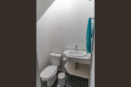 Casa de condomínio para alugar com 500m², 3 quartos e 6 vagasEscritório - Lavabo