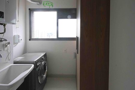 Apartamento à venda com 121m², 3 quartos e 2 vagas Apartamento à venda com 121m², 3 quartos e 2 vagasÁrea de Serviço