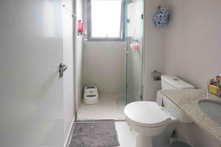 Apartamento à venda com 121m², 3 quartos e 2 vagasBanheiro da Suite