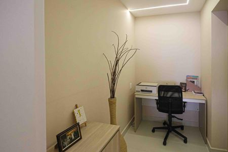 Apartamento à venda com 121m², 3 quartos e 2 vagas Apartamento à venda com 121m², 3 quartos e 2 vagasHall de entrada Privativo