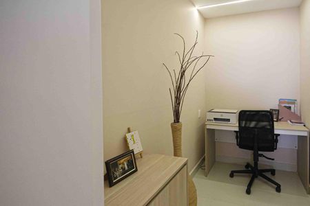 Apartamento à venda com 121m², 3 quartos e 2 vagas Apartamento à venda com 121m², 3 quartos e 2 vagasHall de entrada Privativo