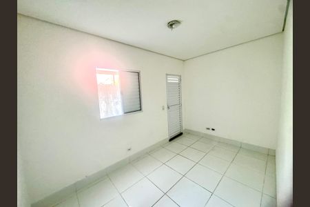 Quarto de kitnet/studio para alugar com 1 quarto, 30m² em Parque Continental Ii, Guarulhos
