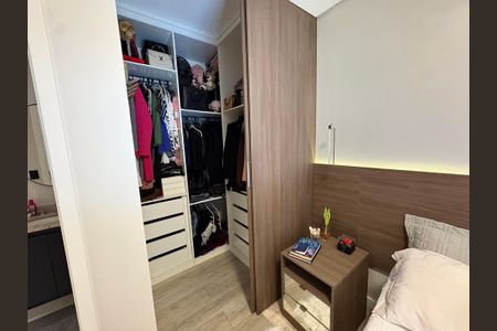 Apartamento à venda com 95m², 3 quartos e 2 vagasQuarto