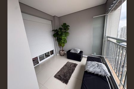 Apartamento à venda com 95m², 3 quartos e 2 vagasVaranda
