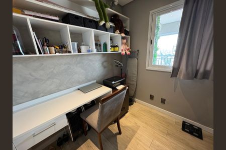 Apartamento à venda com 95m², 3 quartos e 2 vagasQuarto