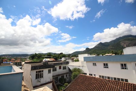 Casa de condomínio para alugar com 220m², 3 quartos e 1 vagaVista