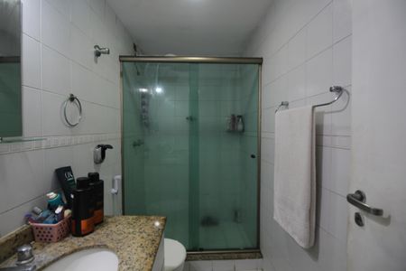 Casa de condomínio para alugar com 220m², 3 quartos e 1 vagaBanheiro Social