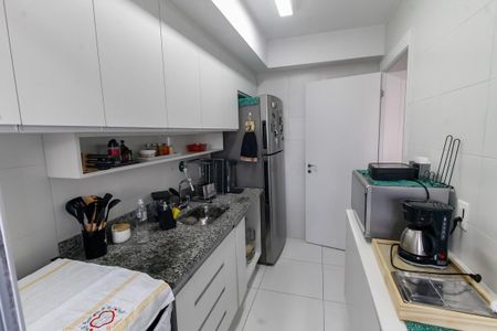 Apartamento à venda com 73m², 2 quartos e 1 vaga Apartamento à venda com 73m², 2 quartos e 1 vagaCozinha - Armários
