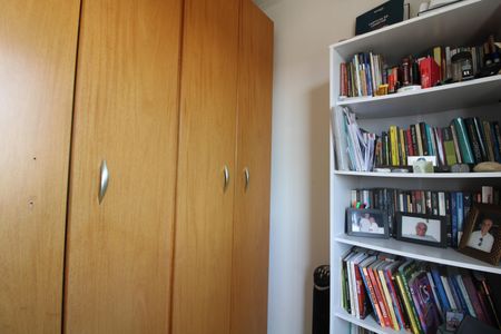 Apartamento à venda com 72m², 3 quartos e 1 vagaQuarto 2