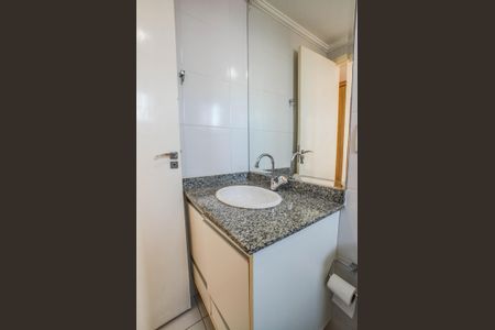 Apartamento à venda com 88m², 3 quartos e 2 vagas Apartamento à venda com 88m², 3 quartos e 2 vagasBanheiro da Suíte