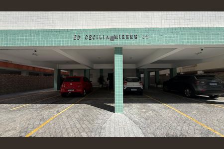 Apartamento para alugar com 55m², 2 quartos e 1 vaga Apartamento para alugar com 55m², 2 quartos e 1 vagaFachada