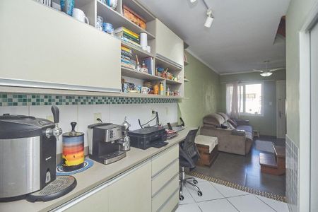 Sala  de casa de condomínio para alugar com 2 quartos, 84m² em Morro Santana, Porto Alegre