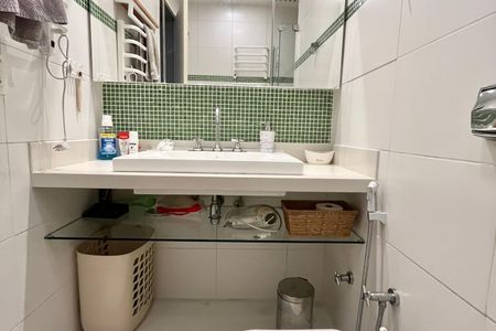 Apartamento à venda com 117m², 3 quartos e 1 vaga