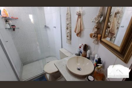 Apartamento à venda com 3 quartos, 62m² em Heliópolis, Belo Horizonte