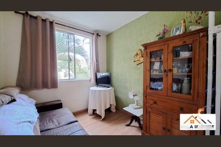 Apartamento à venda com 3 quartos, 62m² em Heliópolis, Belo Horizonte