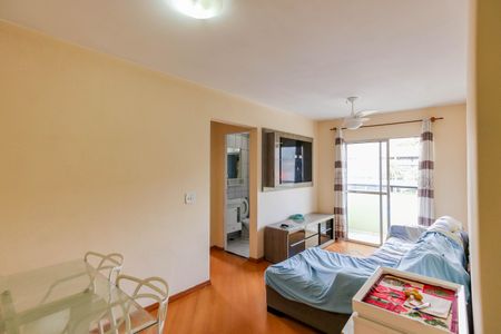 Sala de apartamento para alugar com 2 quartos, 62m² em Conceicao, Osasco