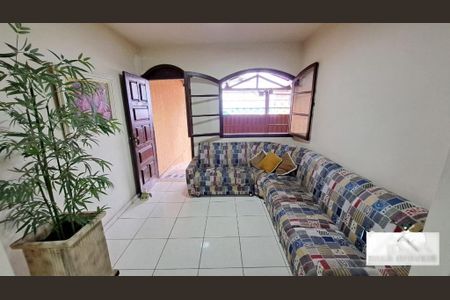 Casa à venda com 4 quartos, 263m² em São João Batista, Belo Horizonte