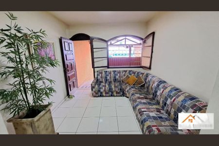 Casa à venda com 4 quartos, 263m² em São João Batista, Belo Horizonte