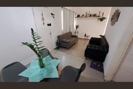 Apartamento à venda com 3 quartos, 60m² em Palmares, Belo Horizonte
