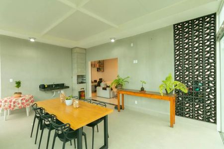 Apartamento à venda com 218m², 3 quartos e 2 vagas