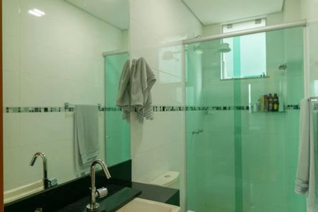 Apartamento à venda com 218m², 3 quartos e 2 vagas