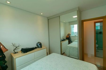 Apartamento à venda com 218m², 3 quartos e 2 vagas