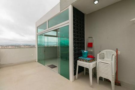 Apartamento à venda com 218m², 3 quartos e 2 vagas