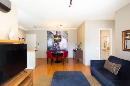 Sala de apartamento à venda com 2 quartos, 65m² em Vila Olímpia, São Paulo