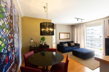 Apartamento à venda com 65m², 2 quartos e 1 vagaSala