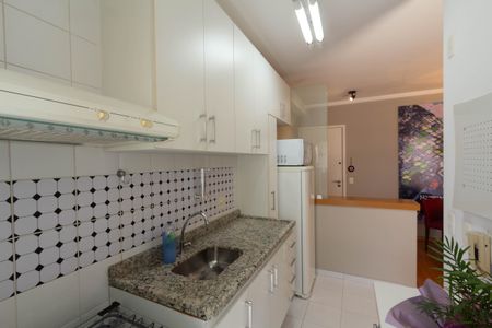 Apartamento à venda com 65m², 2 quartos e 1 vagaCozinha