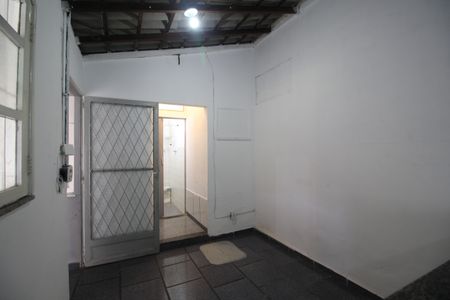 Sala de casa para alugar com 1 quarto, 72m² em Curicica, Rio de Janeiro