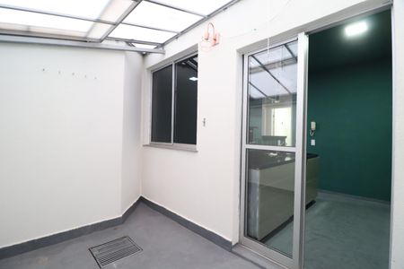 Apartamento para alugar com 50m², 2 quartos e 1 vagaÁrea de Serviço