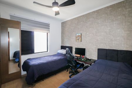 Apartamento à venda com 80m², 2 quartos e 2 vagasQuarto 2
