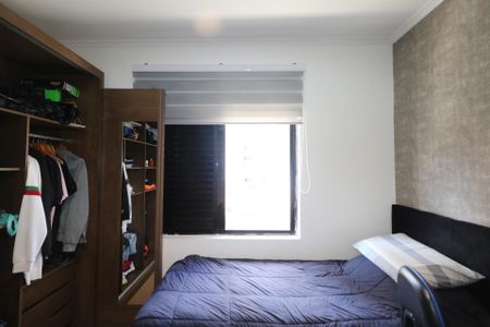Apartamento à venda com 80m², 2 quartos e 2 vagasQuarto 2