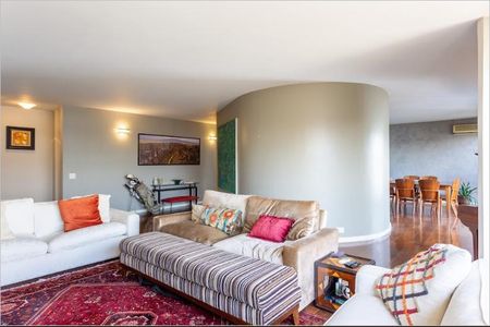 Apartamento para alugar com 4 quartos, 294m² em Real Parque, São Paulo