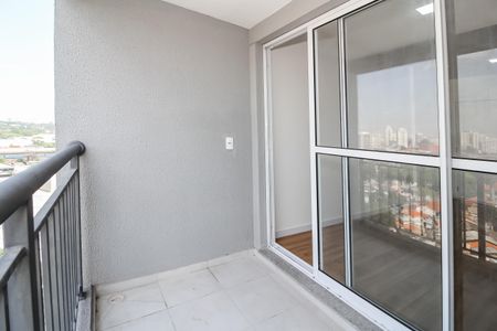 Apartamento para alugar com 55m², 3 quartos e 1 vaga Apartamento para alugar com 55m², 3 quartos e 1 vagaVaranda