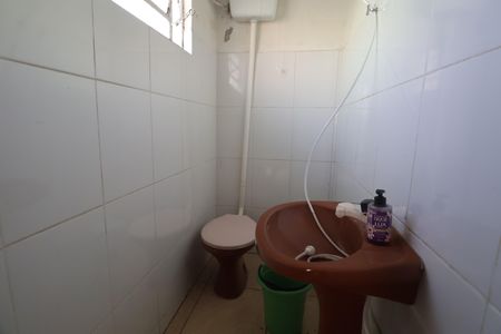 Casa para alugar com 160m², 4 quartos e 2 vagasBanheiro casa 2