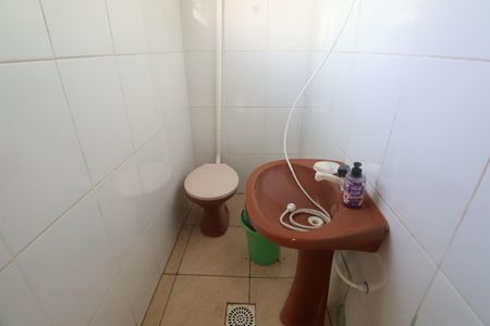 Casa para alugar com 160m², 4 quartos e 2 vagasBanheiro casa 2