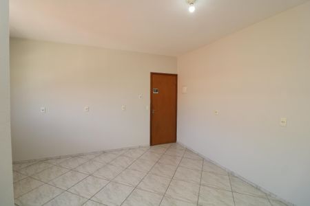 Sala de casa para alugar com 2 quartos, 42m² em Cidade Satelite Santa Barbara, São Paulo