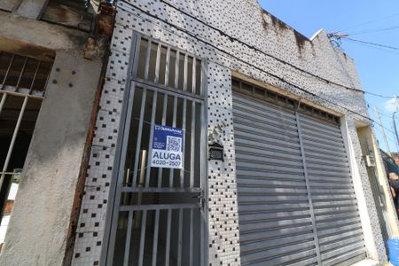 Casa para alugar com 42m², 2 quartos e sem vagaFachada