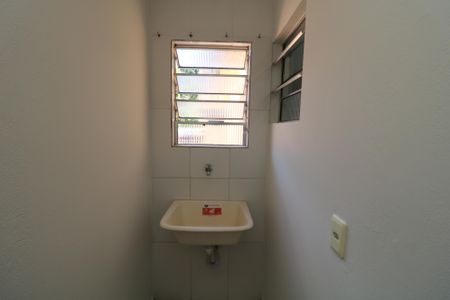 Casa para alugar com 42m², 2 quartos e sem vagaÁrea de Serviço