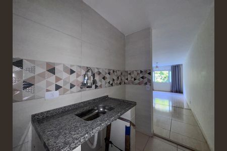 Cozinha de apartamento para alugar com 1 quarto, 38m² em Vargem Grande, Rio de Janeiro